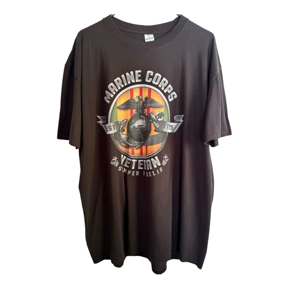 Marine Corps Veteran T-Shirt - Picture 2 of 3